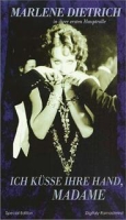 V_Hand_Madame_1